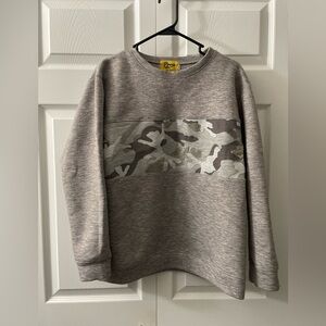 Prep grey and camo sweater